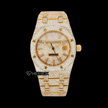 AP Royal Oak Full Pave Diamond Dial Stick Markers Yellow Gold Diamond Bezel Fully Iced Out Yellow Gold Moissanite Watch For Women Front View.
