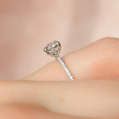 Aurora Circle 1 Carat VVS1 Lab-Grown Hidden Halo Pave Engagement Ring in 18K White Gold Closeup View 