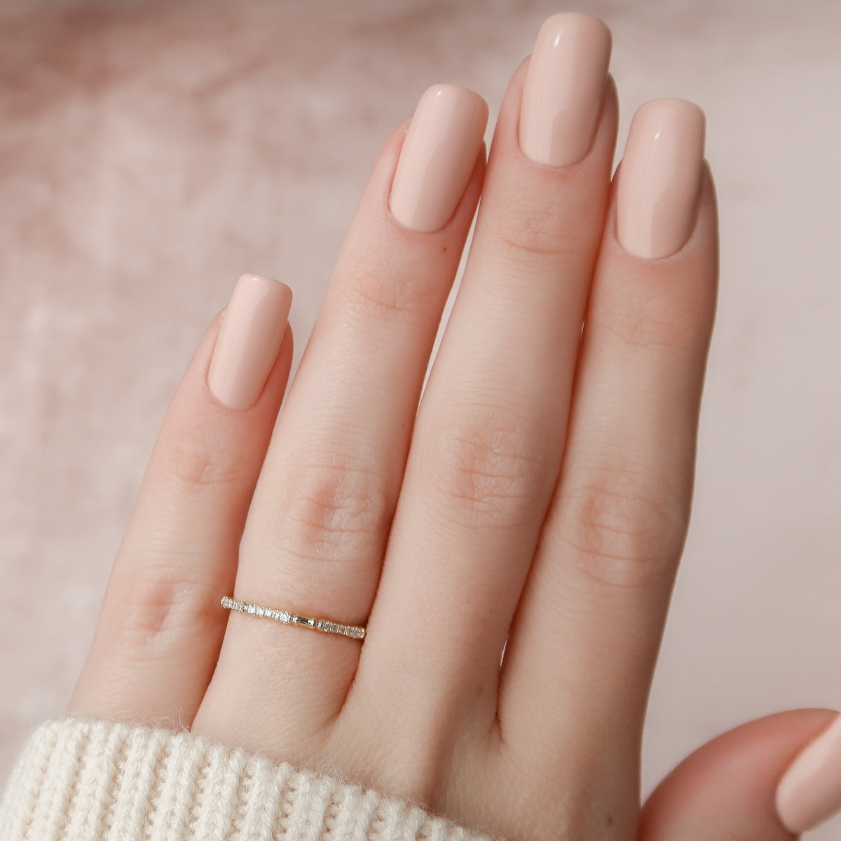 Bamboo Chic VVS1 Lab-Grown Half Eternity Wedding Ring in 18K Yellow Finger View