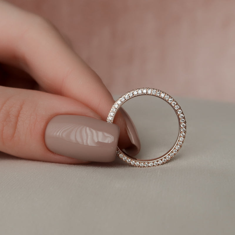 Brilliant Shine VVS1 Lab-Grown Half Eternity Wedding Band in 18K Rose Gold Hand View