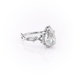 Divine Gleam 2 Carat VVS1 Lab‑Grown Pear Halo Engagement Ring in 18K White Gold Right Cross View
