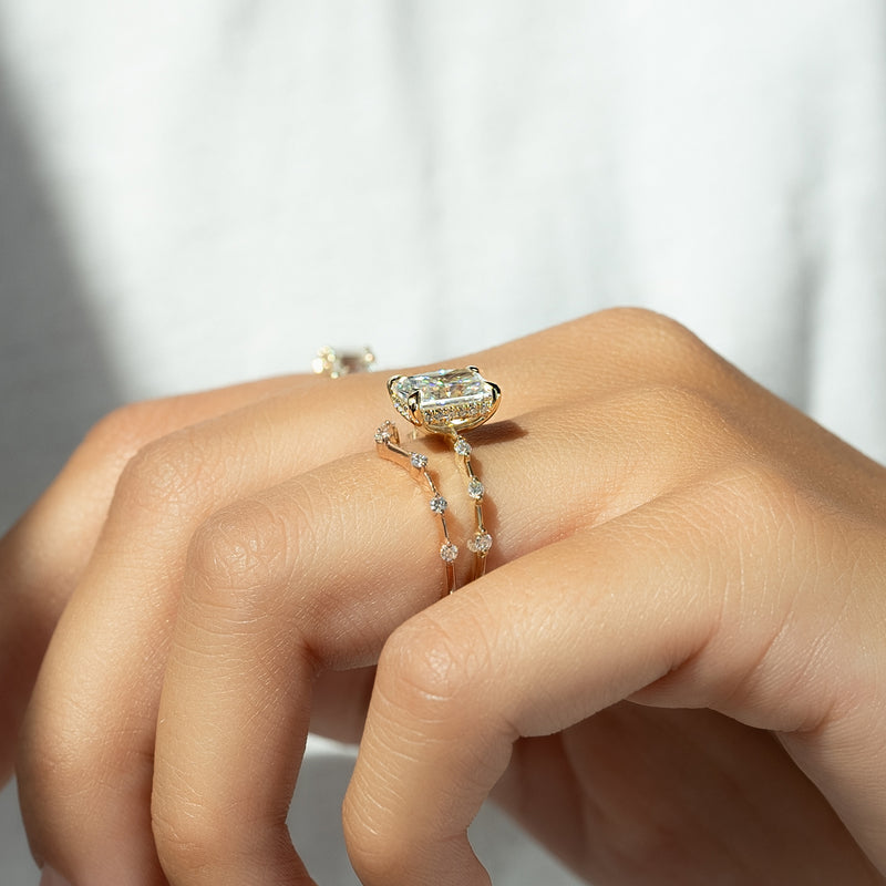 Echo Wave VVS1 Lab-Grown Half-Eternity Wedding Ring in 18K Yellow Gold Closeup Finger View