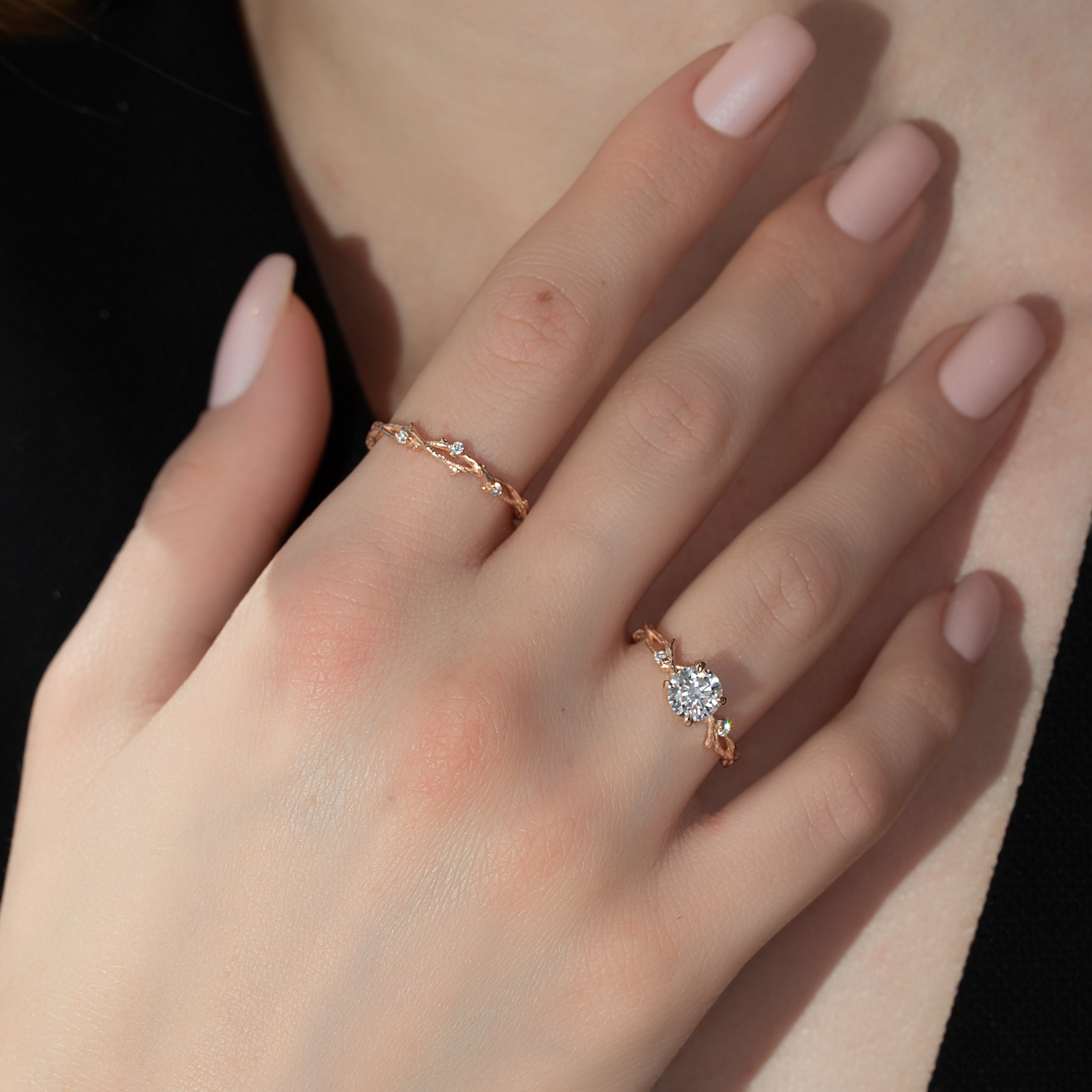 Elysian Glow 1.50 Carat VVS1 Lab-Grown Textured Three Stone Ring in 18K Rose Gold Finger View