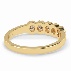 Floral Sparkle 0.60 Carat Round VS1 Lab-Grown Wedding Band in 18K Yellow Gold