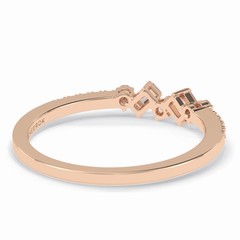 Gemstone Trio 0.14 Carat Emerald VS1 Lab-Grown Wedding Band in 18K Rose Gold