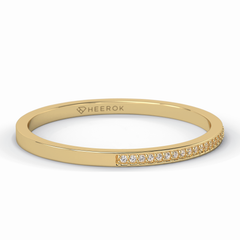 GleamBand 0.07 Carat Round VS1 Lab-Grown Wedding Band in 18K Yellow Gold