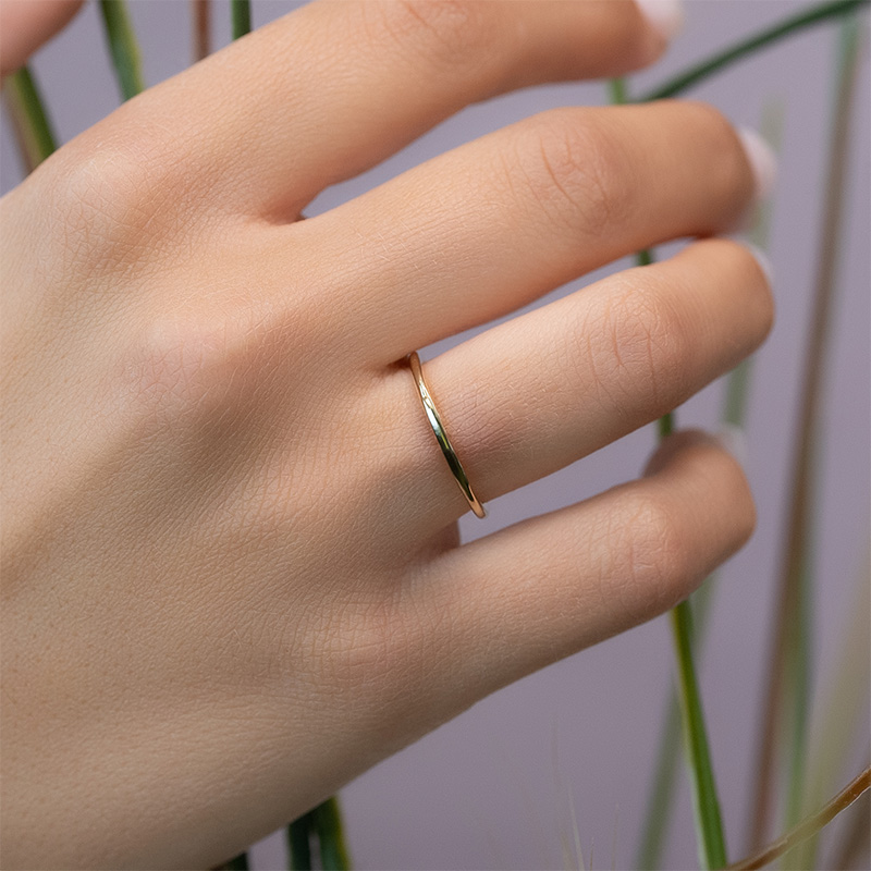 Imperial Grace 2.10 Carat VVS1 Lab‑Grown Elongated Cushion Solitaire Engagement Ring in 18K Rose Gold Finger Front View