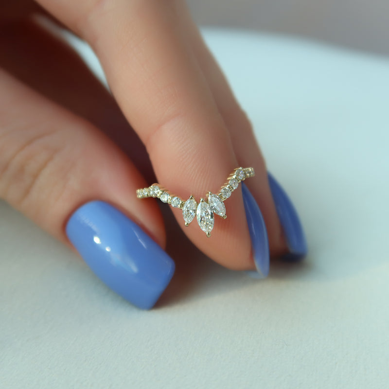 Luxe Crest VVS1 Lab-Grown Half Eternity Wedding Ring in 18K Yellow Gold Closeup Hand View