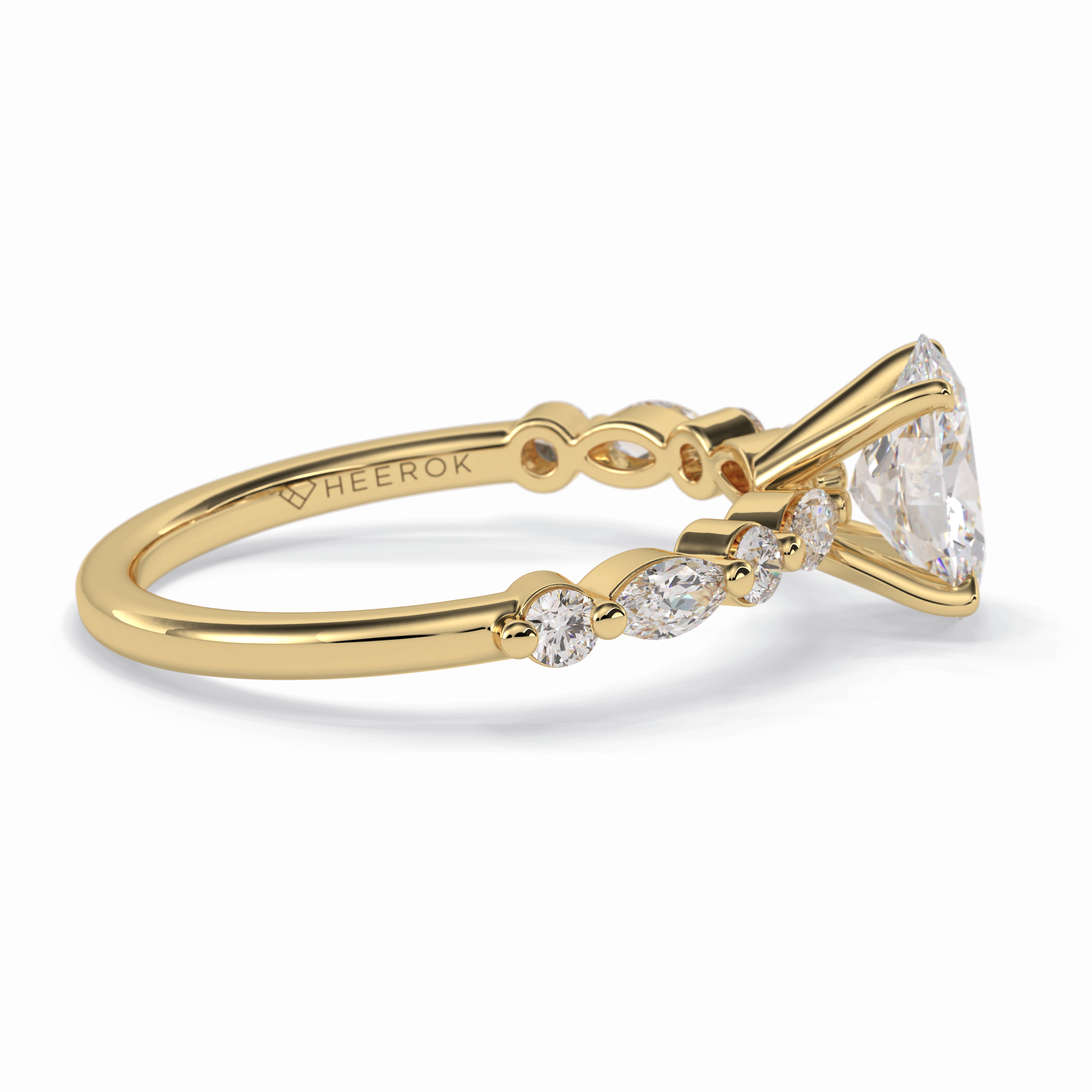 Luminous Grace 1.00 Carat Oval VS1 Lab-Grown Solitaire Engagement Ring in 18K Gold