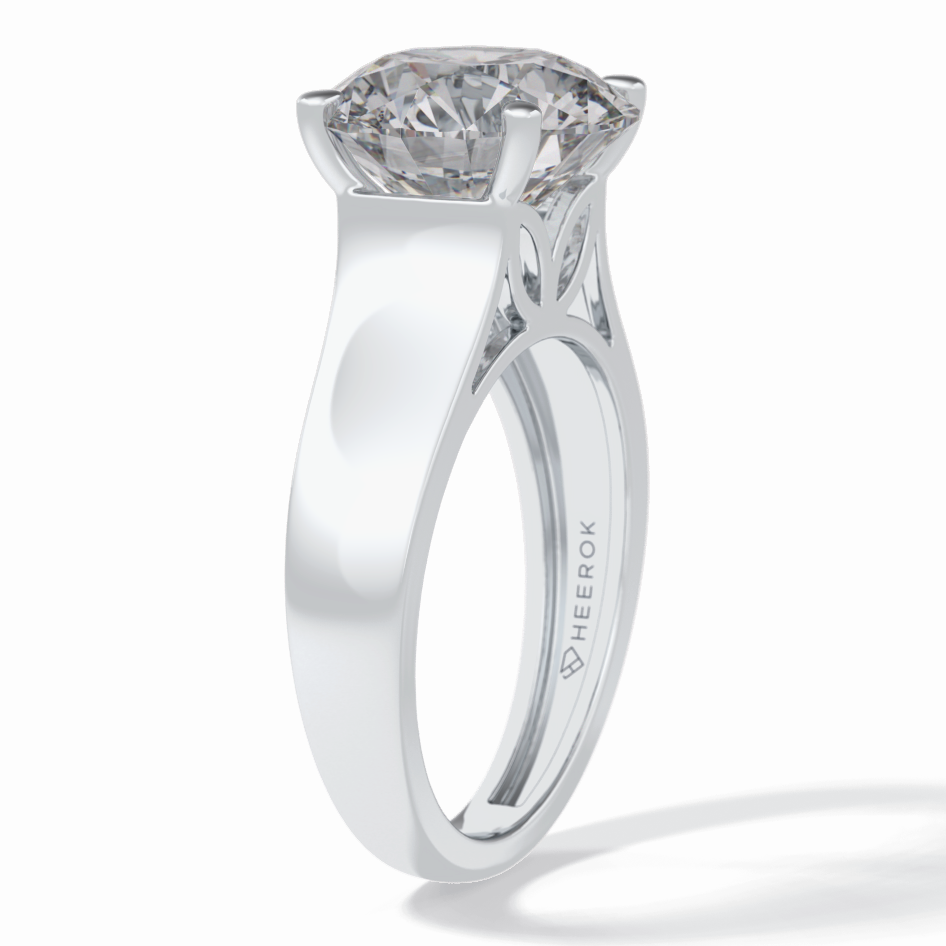 Solitaire Vista 4.46 Carat Round VS1 Lab-Grown Solitaire Engagement Ring in 18K Gold