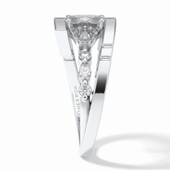 Vertex 2.07 Carat Princess VS1 Lab-Grown Solitaire Engagement Ring in 18K Gold