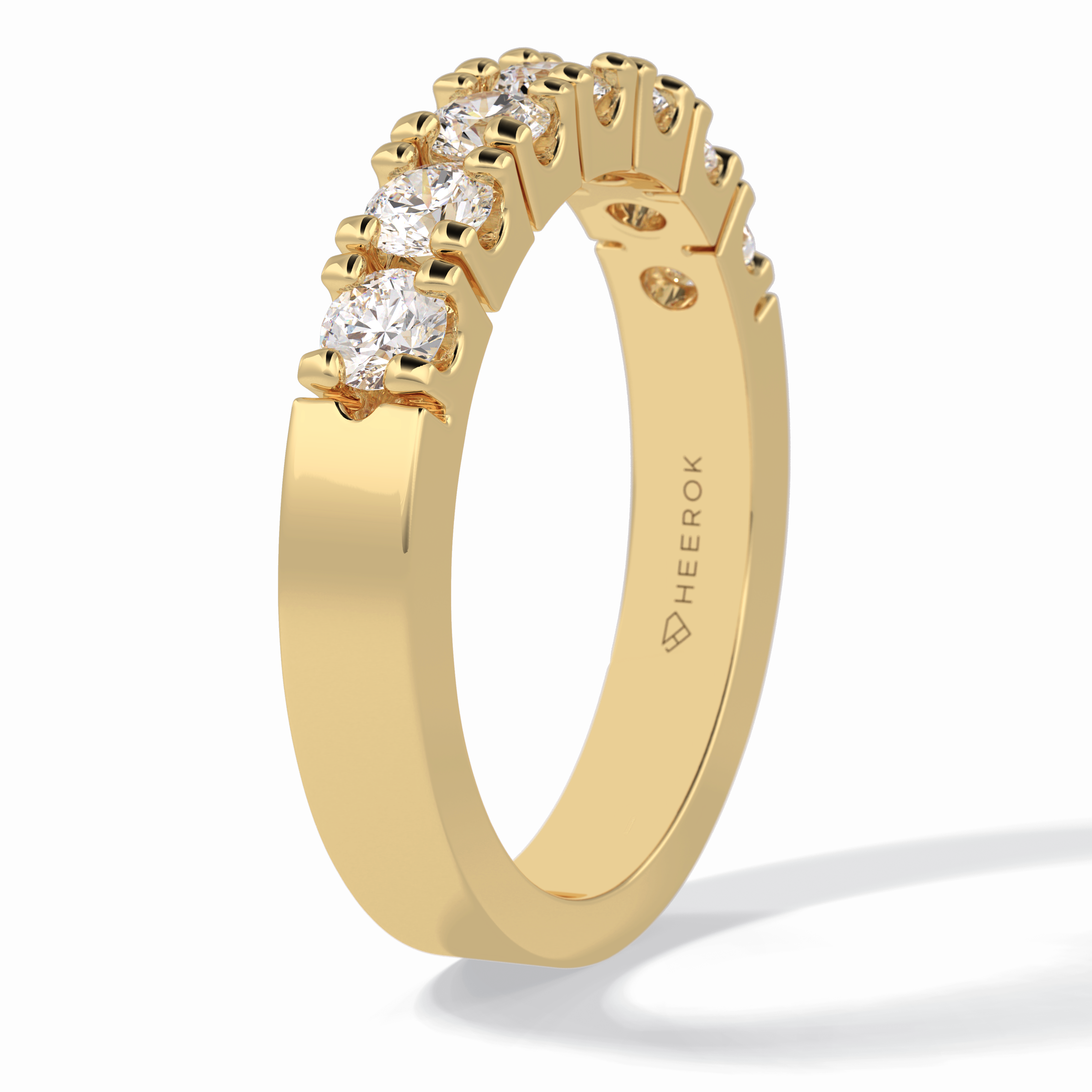 Starlit 1.03 Carat Round VS1 Lab-Grown Wedding Band in 18K Yellow Gold