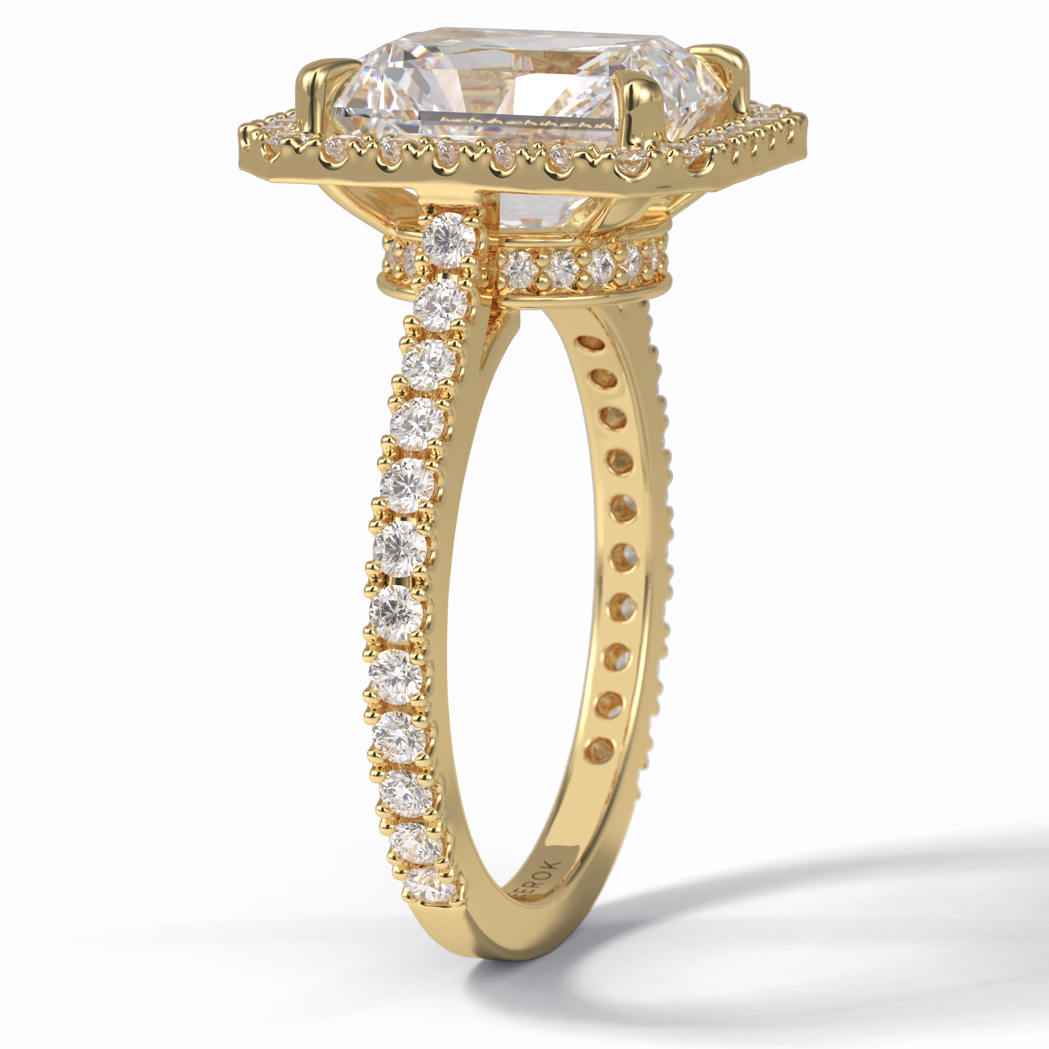 Grand Regent 4.51 Carat Radiant VS1 Lab-Grown Halo Engagement Ring in 18K Gold