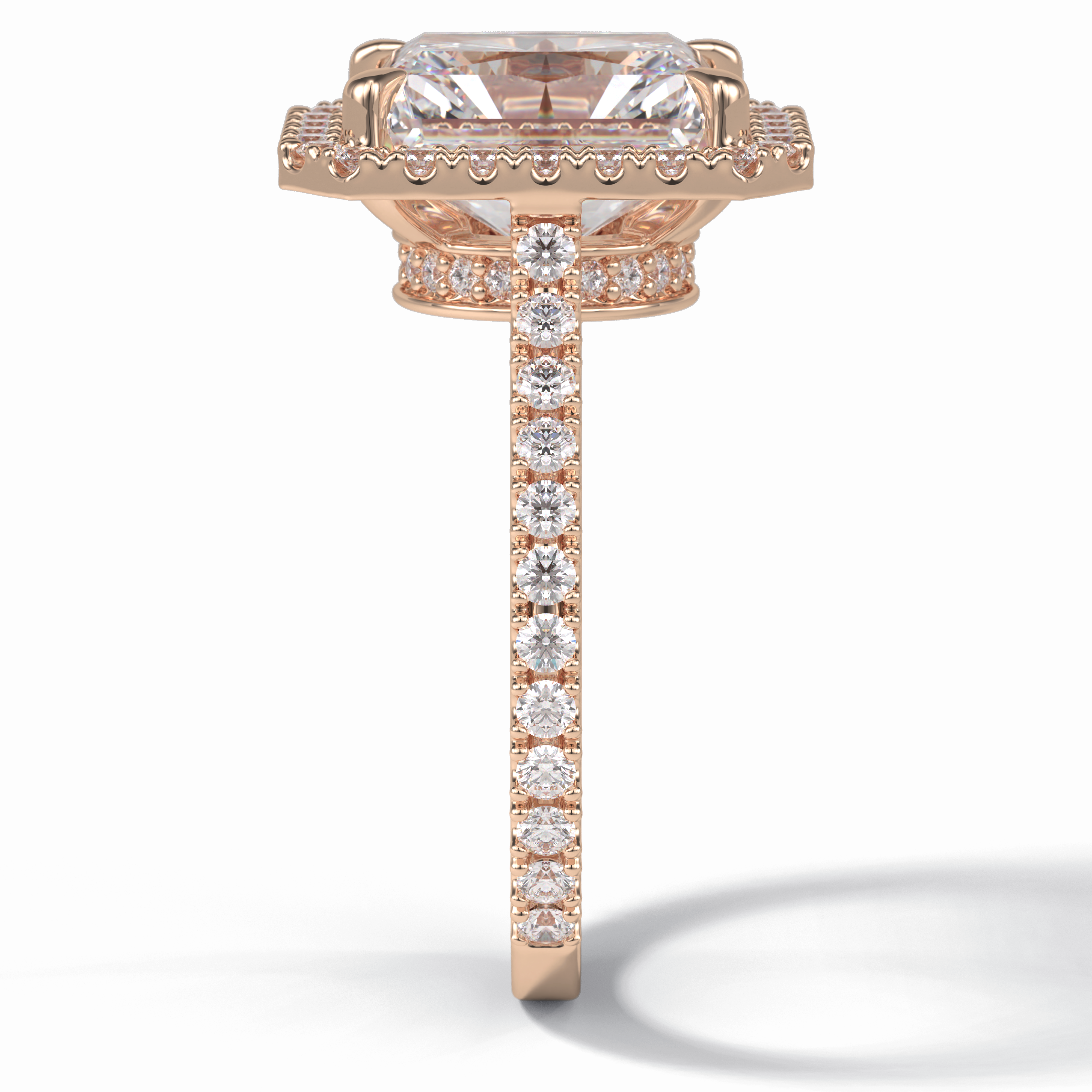 Grand Regent 4.51 Carat Radiant VS1 Lab-Grown Halo Engagement Ring in 18K Gold