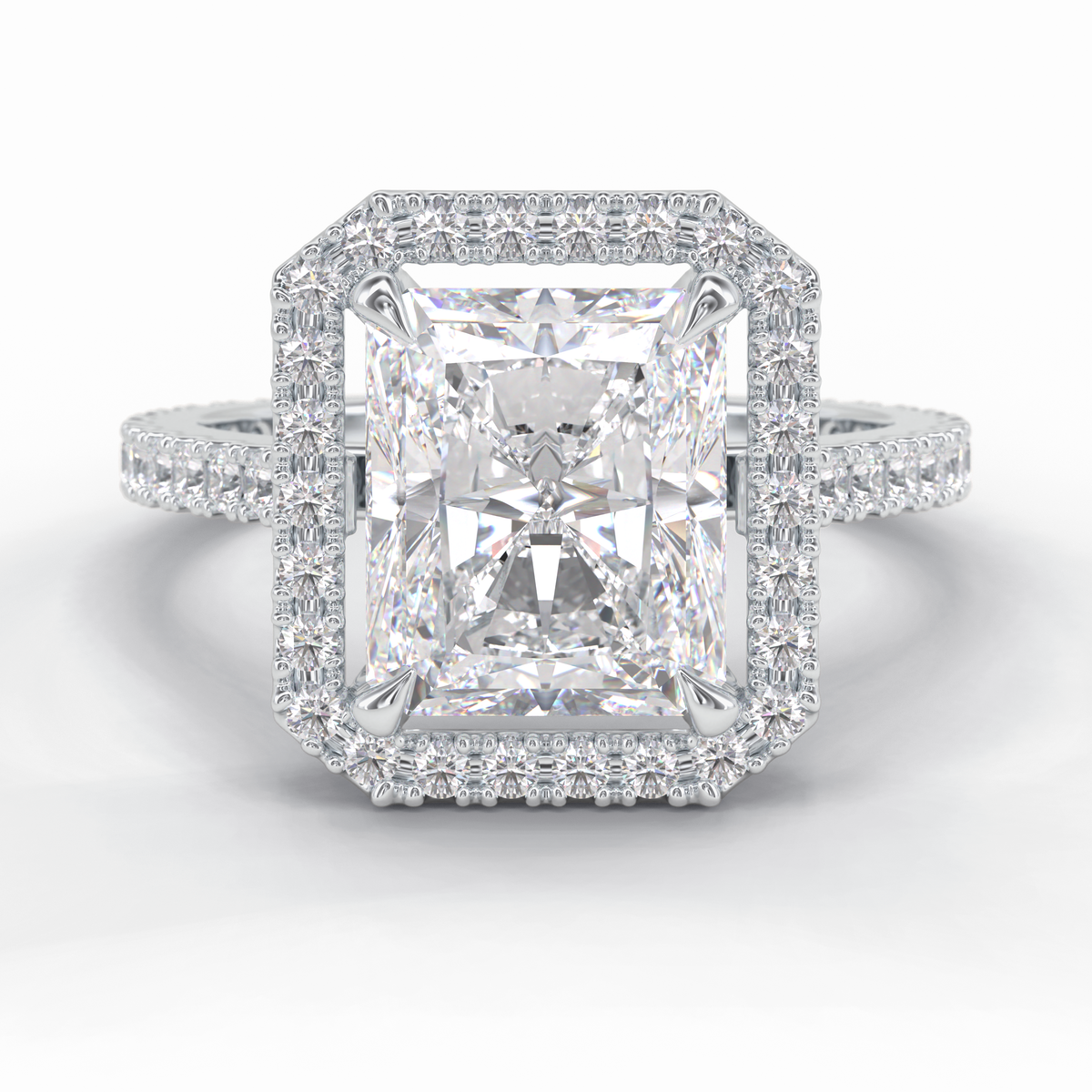 Grand Regent 4.51 Carat Radiant VS1 Lab-Grown Halo Engagement Ring in 18K Gold