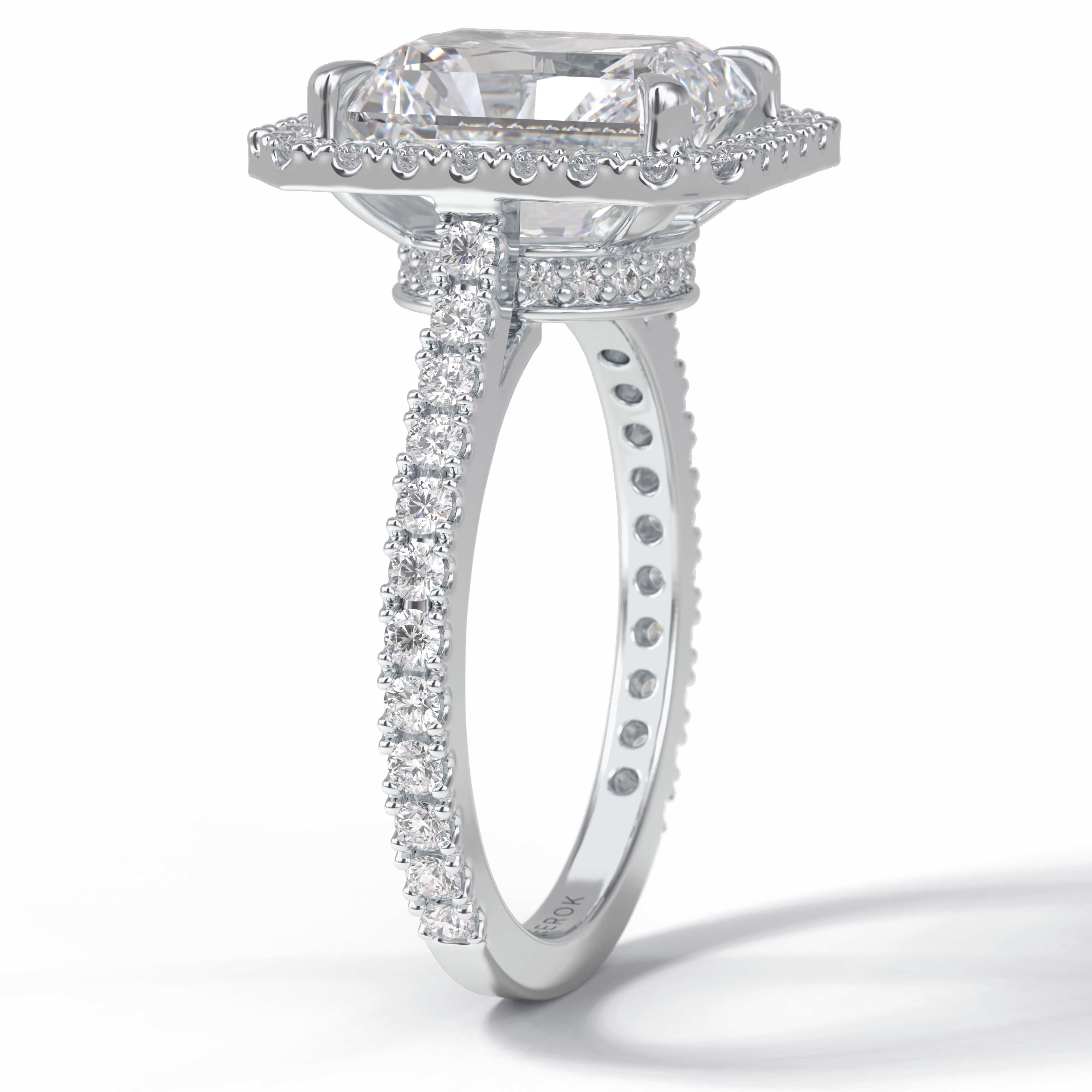 Grand Regent 4.51 Carat Radiant VS1 Lab-Grown Halo Engagement Ring in 18K Gold