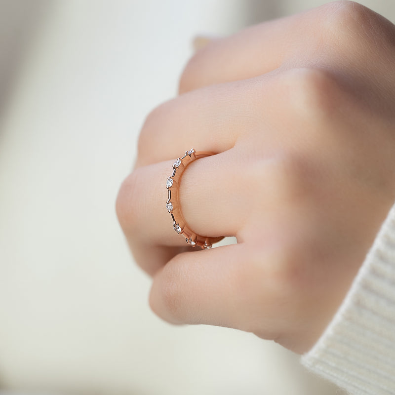 Radiant Echo VVS1 Lab‑Grown Half‑Eternity Wedding Ring in 18K Rose Gold Closeup View