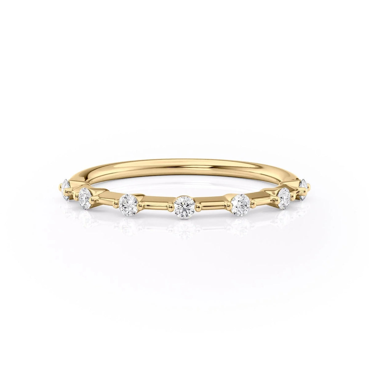 Radiant Echo VVS1 Lab‑Grown Half‑Eternity Wedding Ring in 18K Yellow Gold Front View