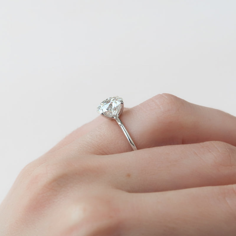 Seraphine Glow 2 Carat VVS1 Lab-Grown Solitaire Engagement Ring in 18K White Gold Hand Side View 