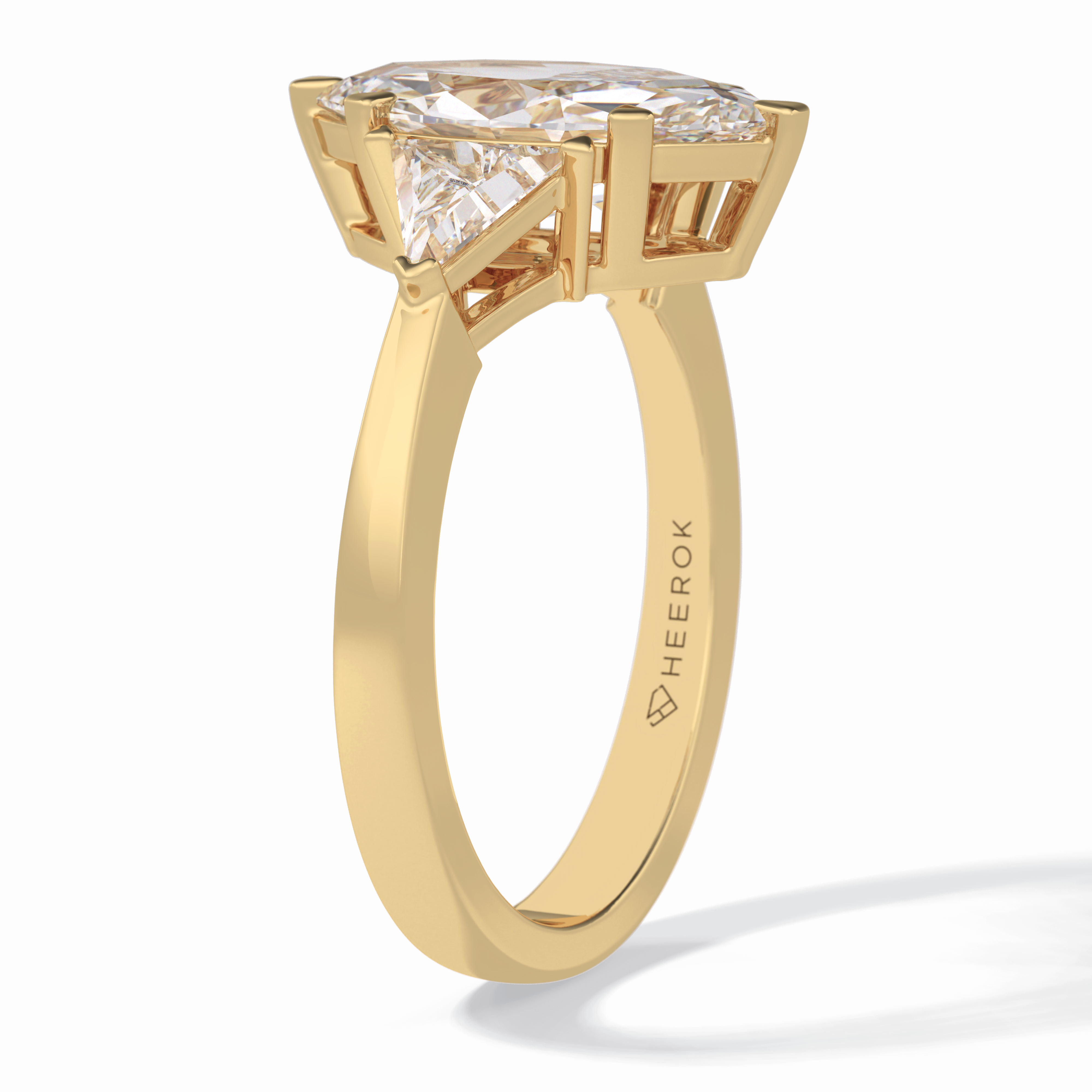 Trinity 1.79 Carat Marquise VS1 Lab-Grown Three Stone Engagement Ring in 18k Gold